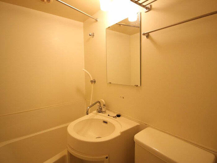 物件内観写真12　(洗面)