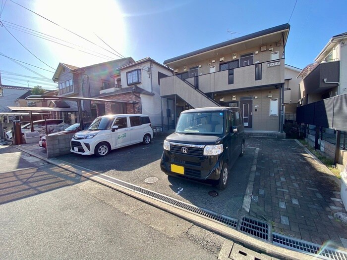 クァトロの物件外観写真
