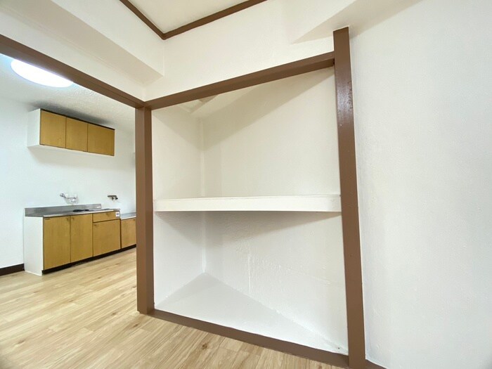 物件内観写真13　(収納)