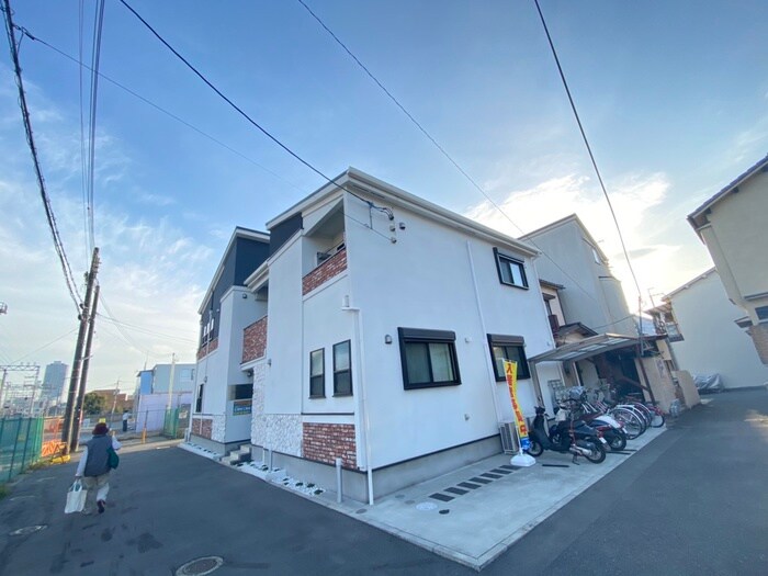 物件外観写真2　(外観写真)