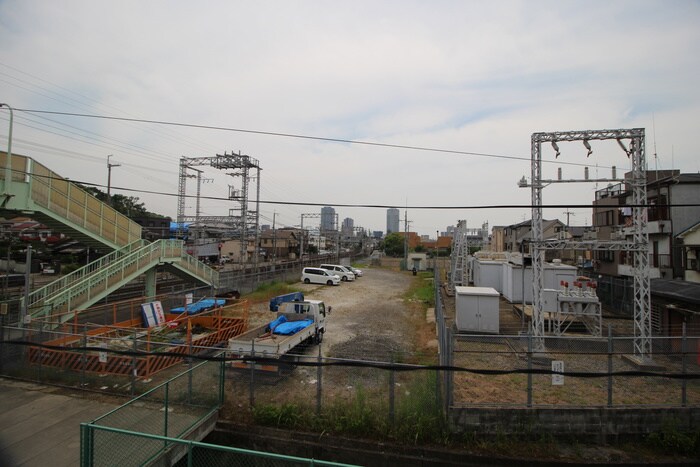 物件内観写真22　(室内からの展望)