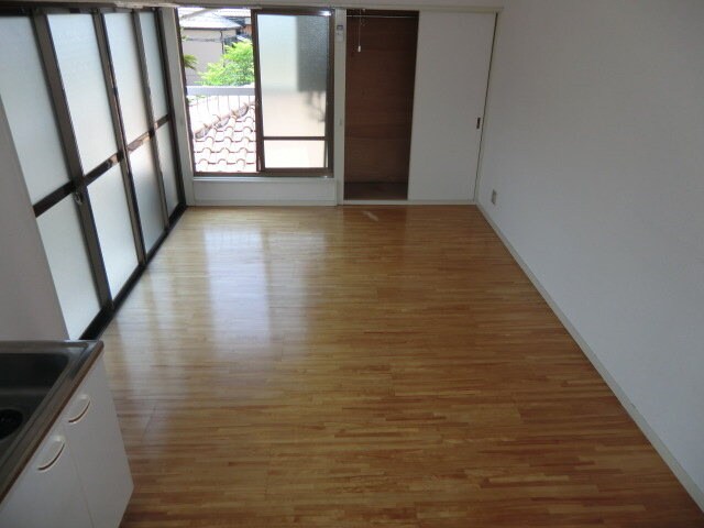 物件内観写真8　(居室)