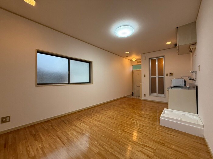 物件内観写真8　(居室)