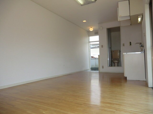 物件内観写真9　(居室)