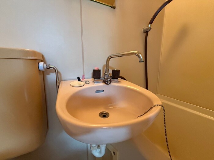 物件内観写真12　(洗面)