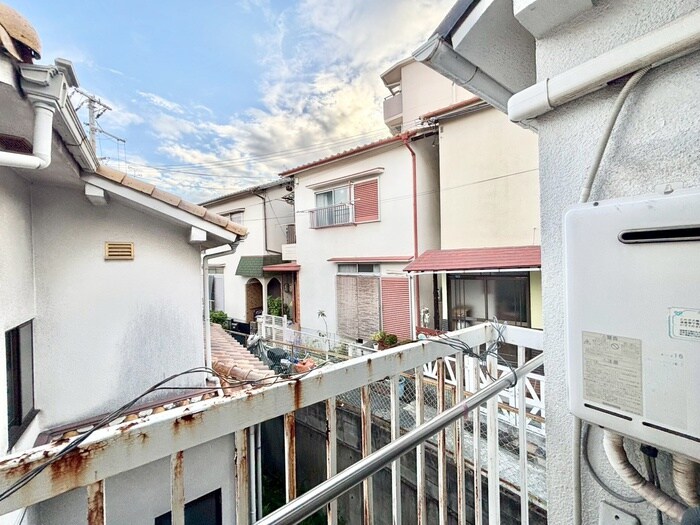 物件内観写真17　(室内からの展望)