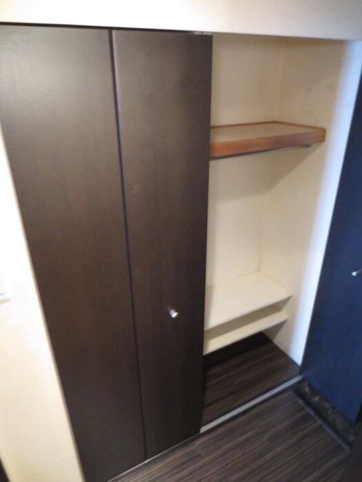 物件内観写真11　(収納)