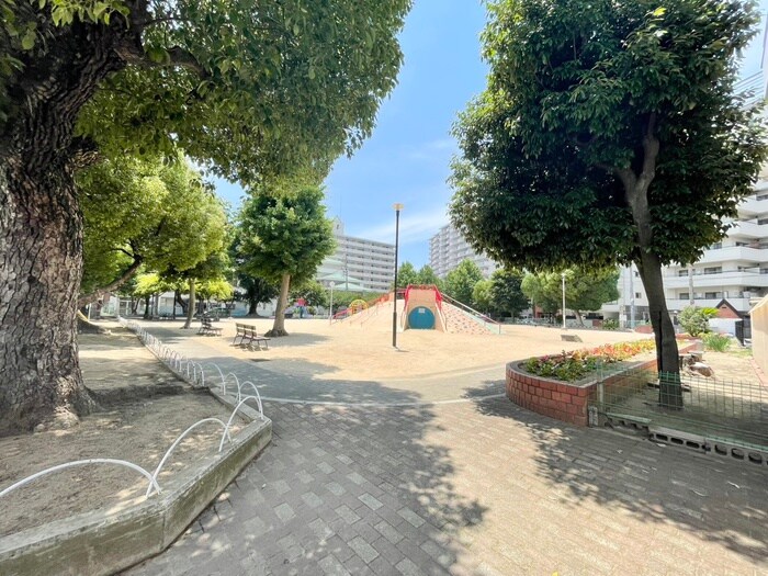 物件外観写真6　(周辺環境)