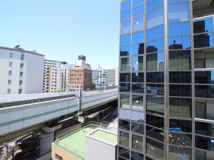 物件内観写真22　(室内からの展望)