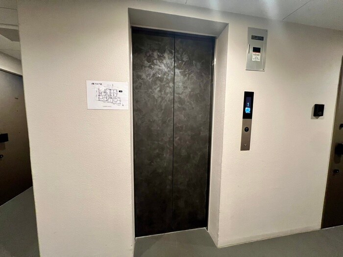 物件外観写真6　(建物設備)