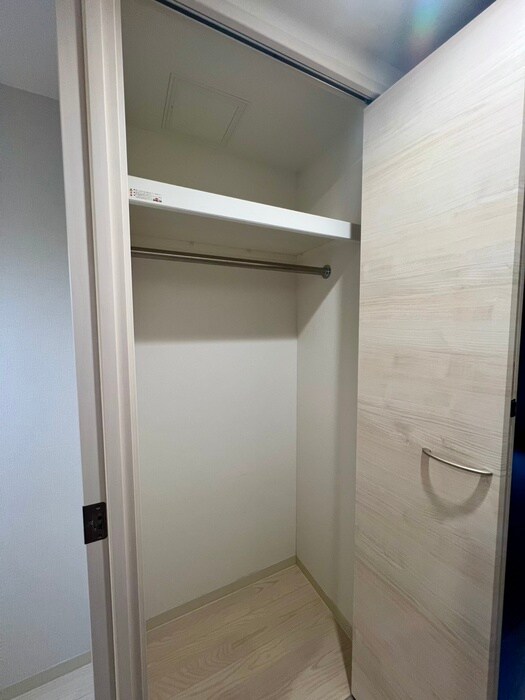 物件内観写真10　(収納)