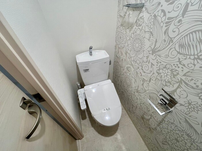 物件内観写真15　(トイレ)