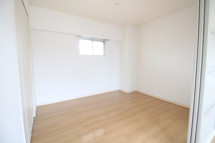 物件内観写真19　(居室)