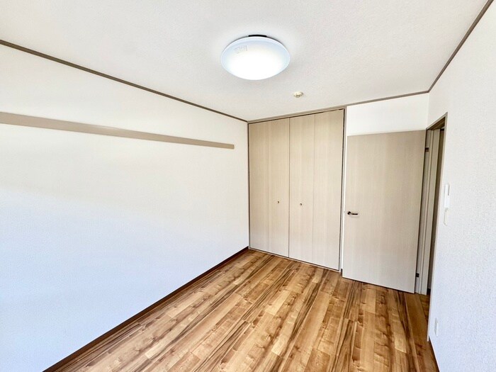 物件内観写真15　(居室)
