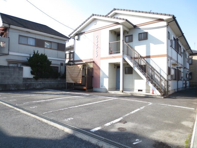 物件外観写真2　(駐車場)