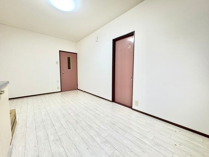 物件内観写真7　(居室)