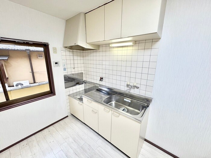 物件内観写真8　(キッチン)