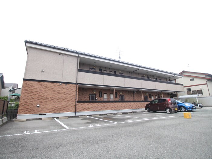 物件外観写真2　(外観写真)