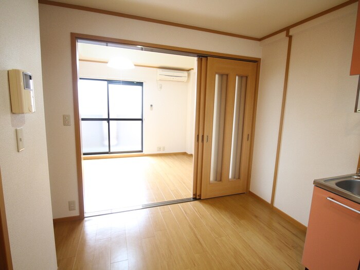 物件内観写真18　(居室)