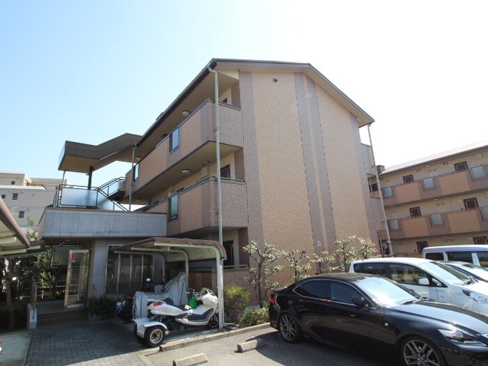 ツインステ－ジ南花屋敷の外観写真