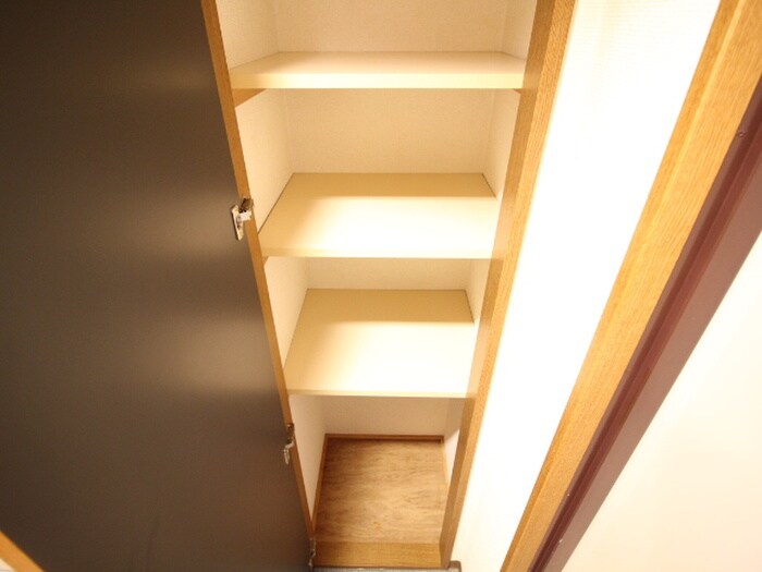 物件内観写真14　(収納)