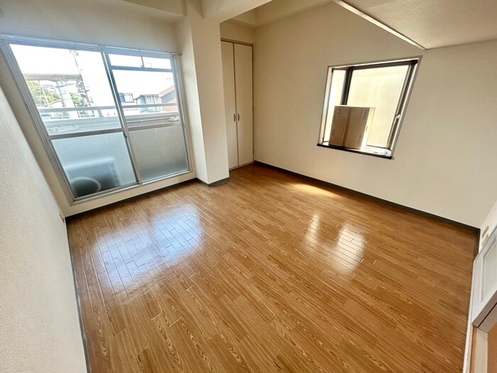 物件内観写真17　(居室)