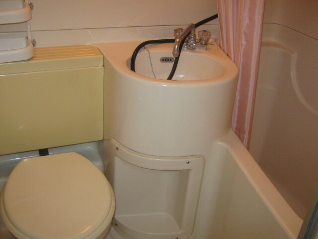 物件内観写真6　(バス／シャワールーム等)