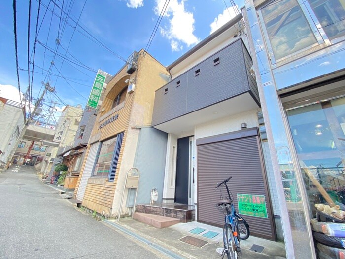 物件外観写真1　(外観写真)