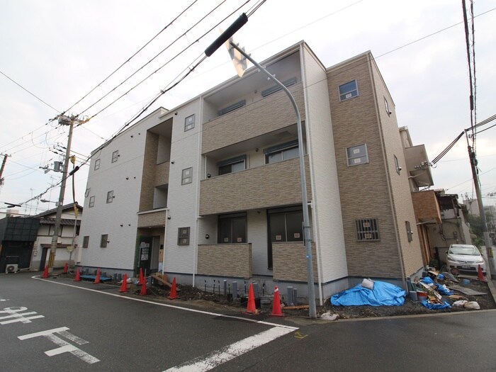 物件外観写真1　(外観写真)