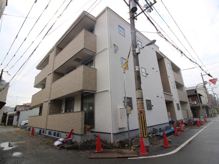 物件外観写真2　(外観写真)