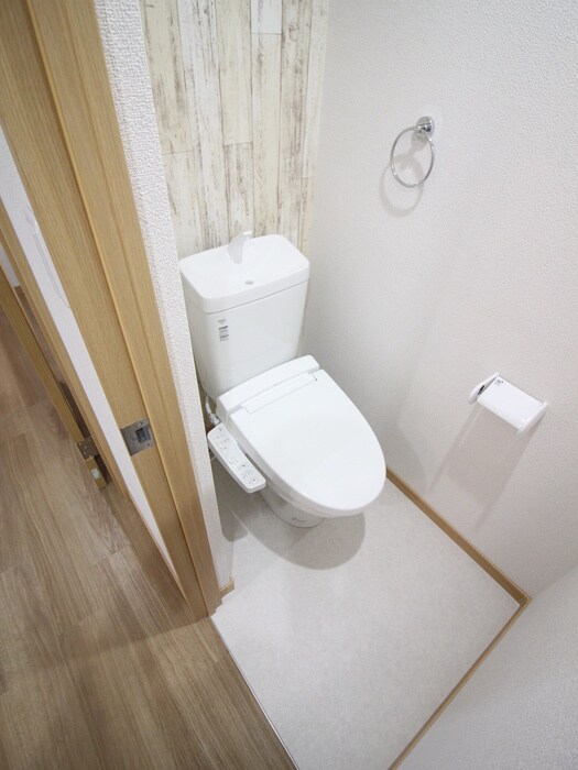 物件内観写真12　(トイレ)