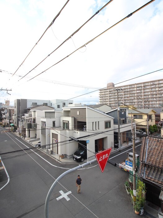 物件内観写真22　(室内からの展望)