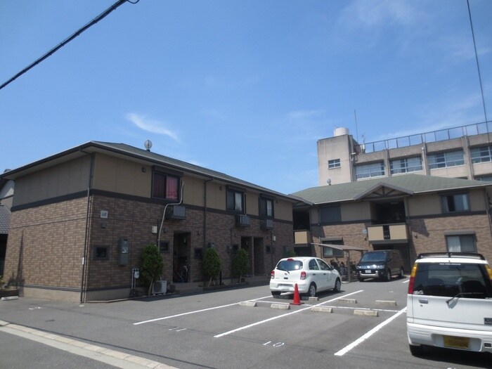 物件外観写真3　(外観写真)