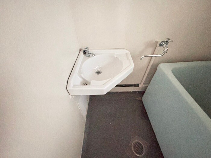 物件内観写真13　(洗面)