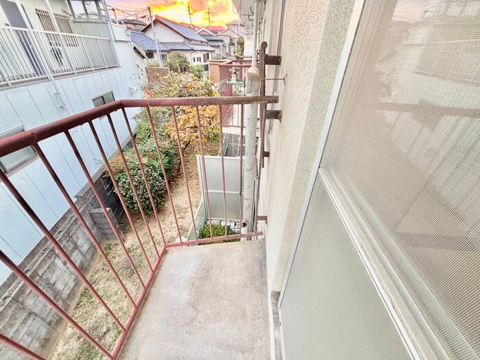 物件内観写真15　(洗濯機置場)