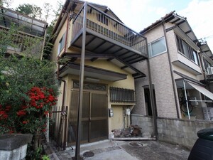 鳴滝音戸山町貸家10外観写真