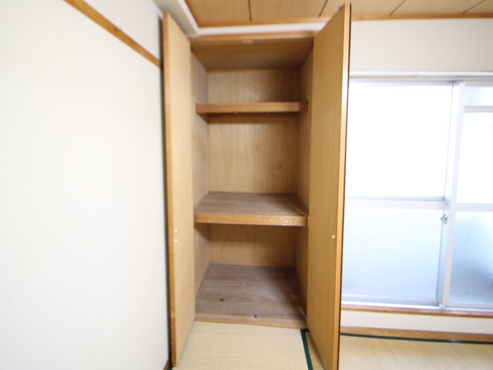 物件内観写真13　(収納)