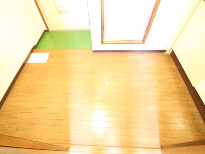 物件内観写真14　(廊下)