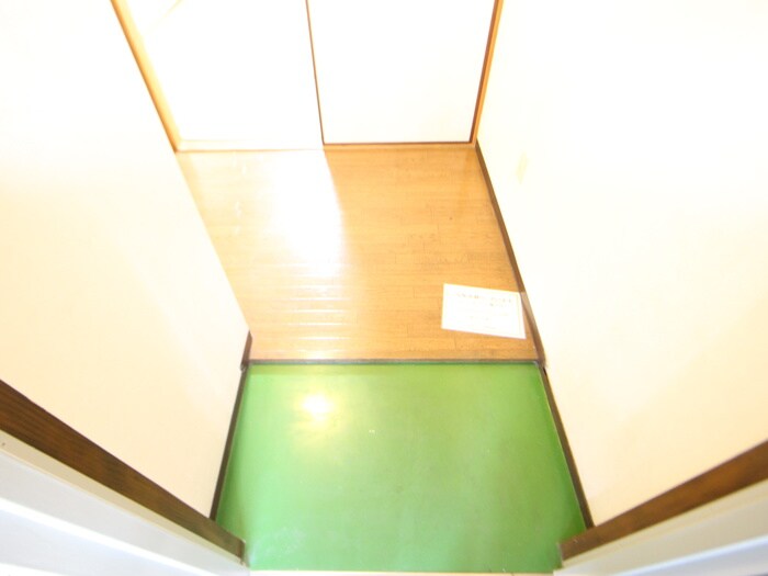 物件内観写真15　(玄関)
