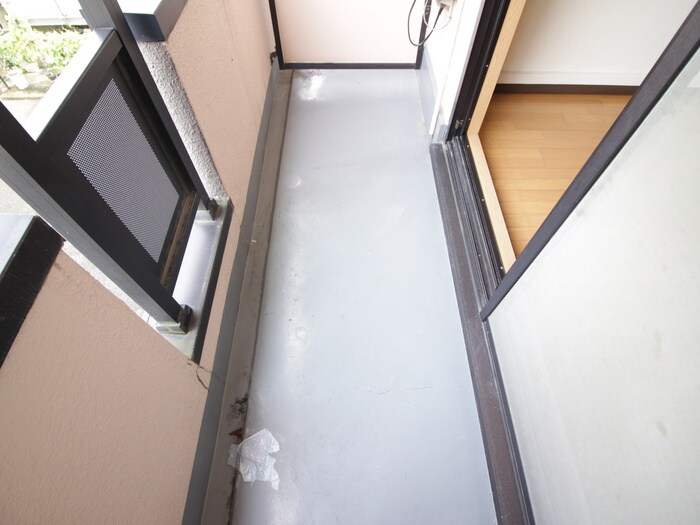 物件内観写真14　(洗濯機置場)