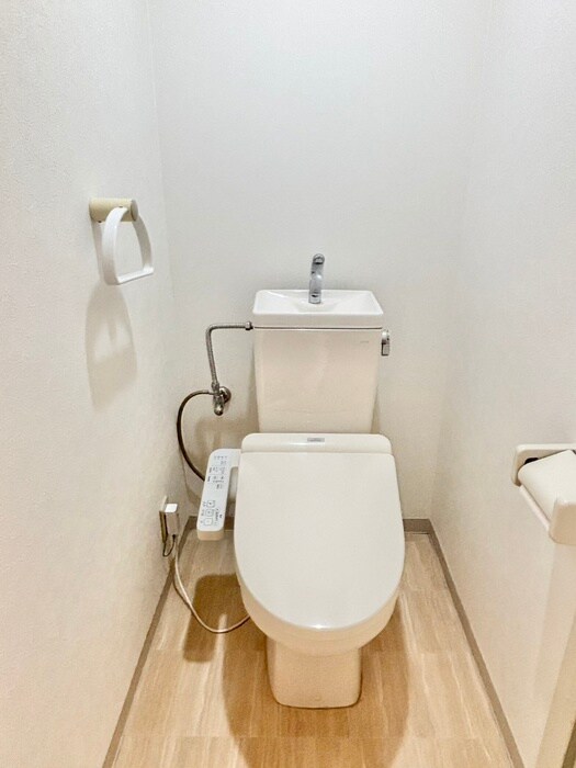 物件内観写真11　(トイレ)