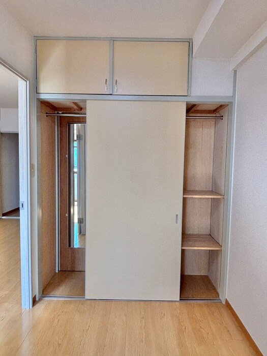 物件内観写真13　(収納)