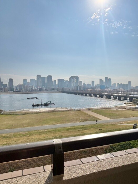 物件内観写真16　(室内からの展望)