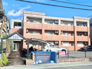 ブルーバード外観写真