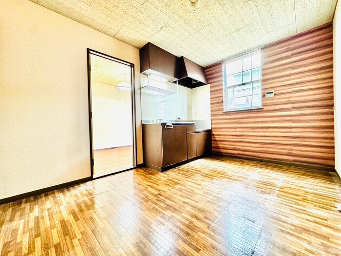 物件内観写真7　(居室)