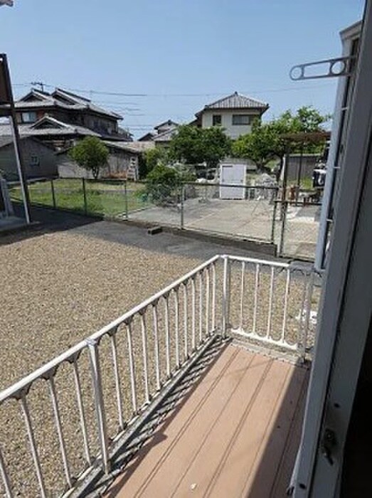 物件内観写真17　(室内からの展望)