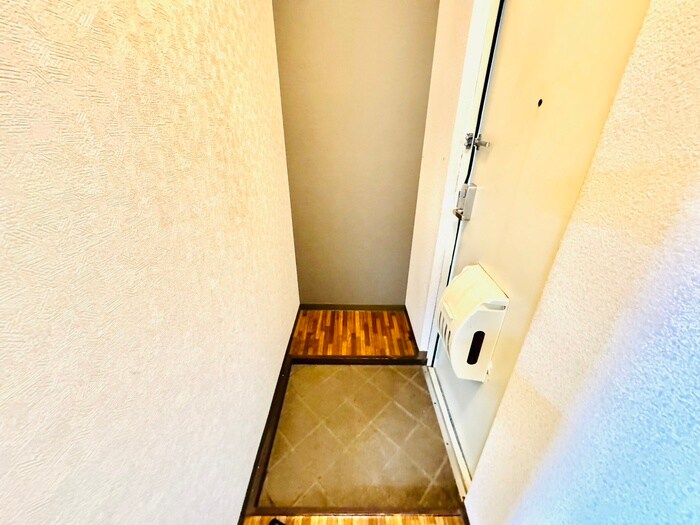 物件内観写真21　(玄関)