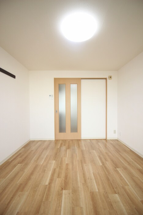 物件内観写真11　(居室)