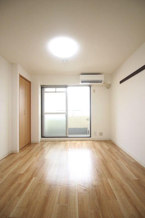 物件内観写真12　(居室)