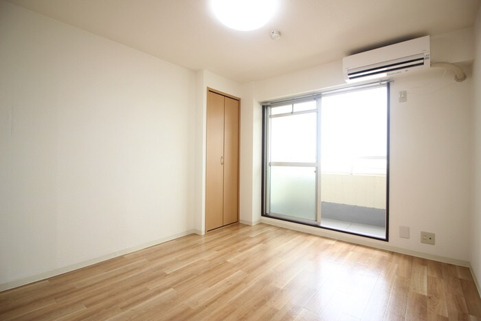 物件内観写真13　(居室)